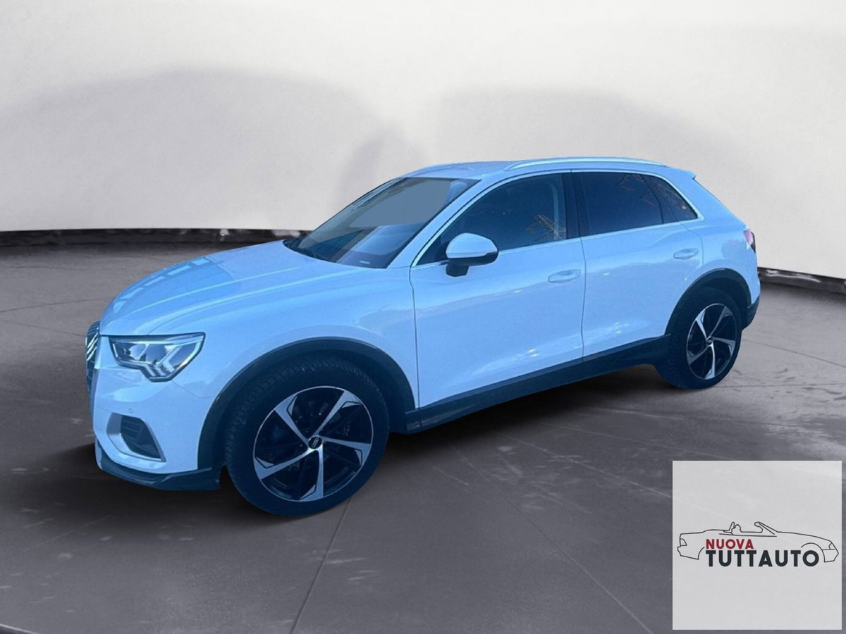 Audi Q3 35 2.0 tdi Business Advanced s-tronic