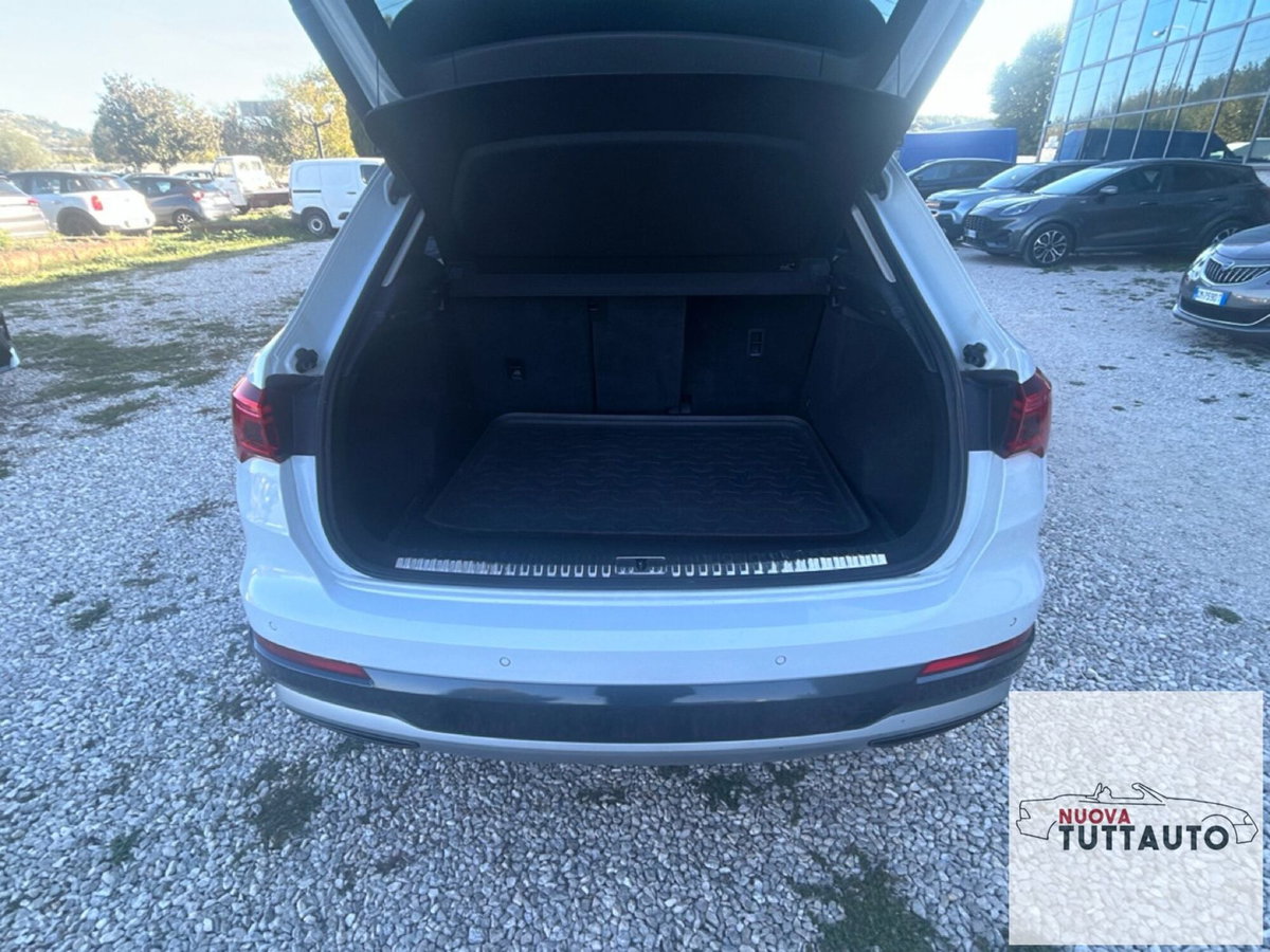 Audi Q3 35 2.0 tdi Business Advanced s-tronic (11)