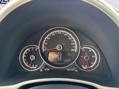 Volkswagen Maggiolino 1.4 TSI DSG Sport (12)