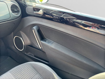 Volkswagen Maggiolino 1.4 TSI DSG Sport (18)