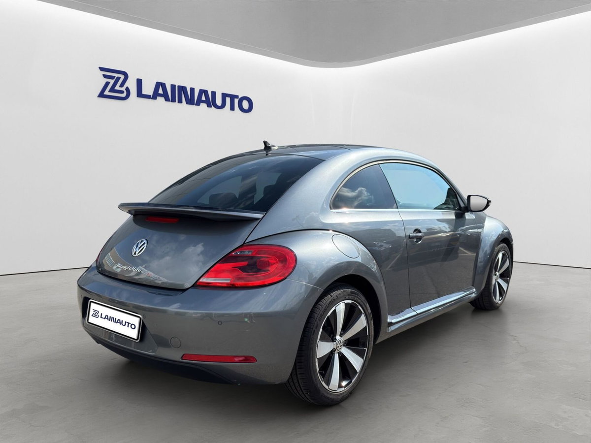 Volkswagen Maggiolino 1.4 TSI DSG Sport (6)