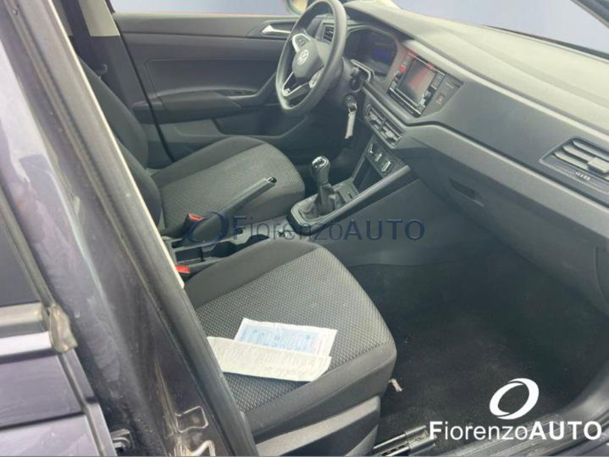 Volkswagen Taigo 1.0 tsi Life 95cv (4)