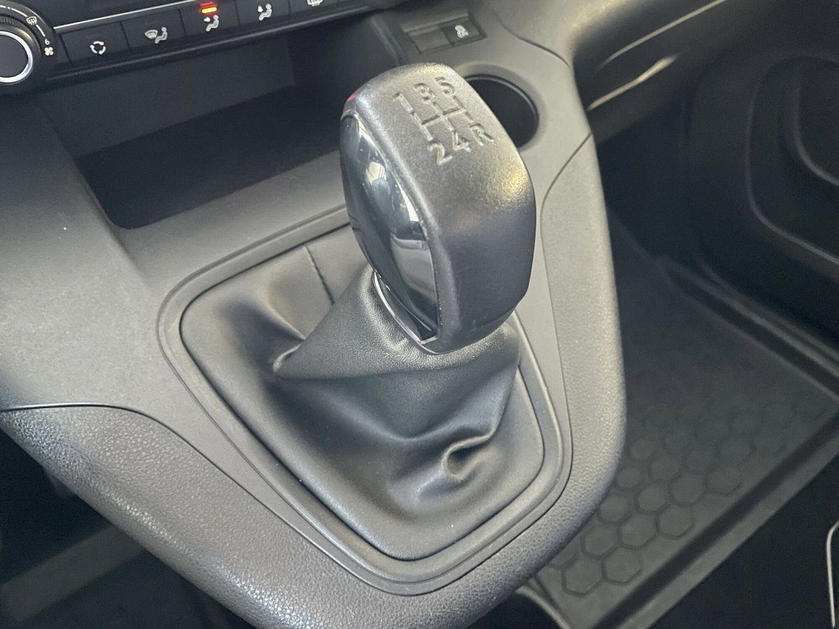 Peugeot Rifter BlueHDi 100 Active Standard (16)