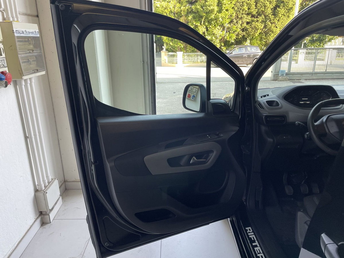 Peugeot Rifter BlueHDi 100 Active Standard (9)