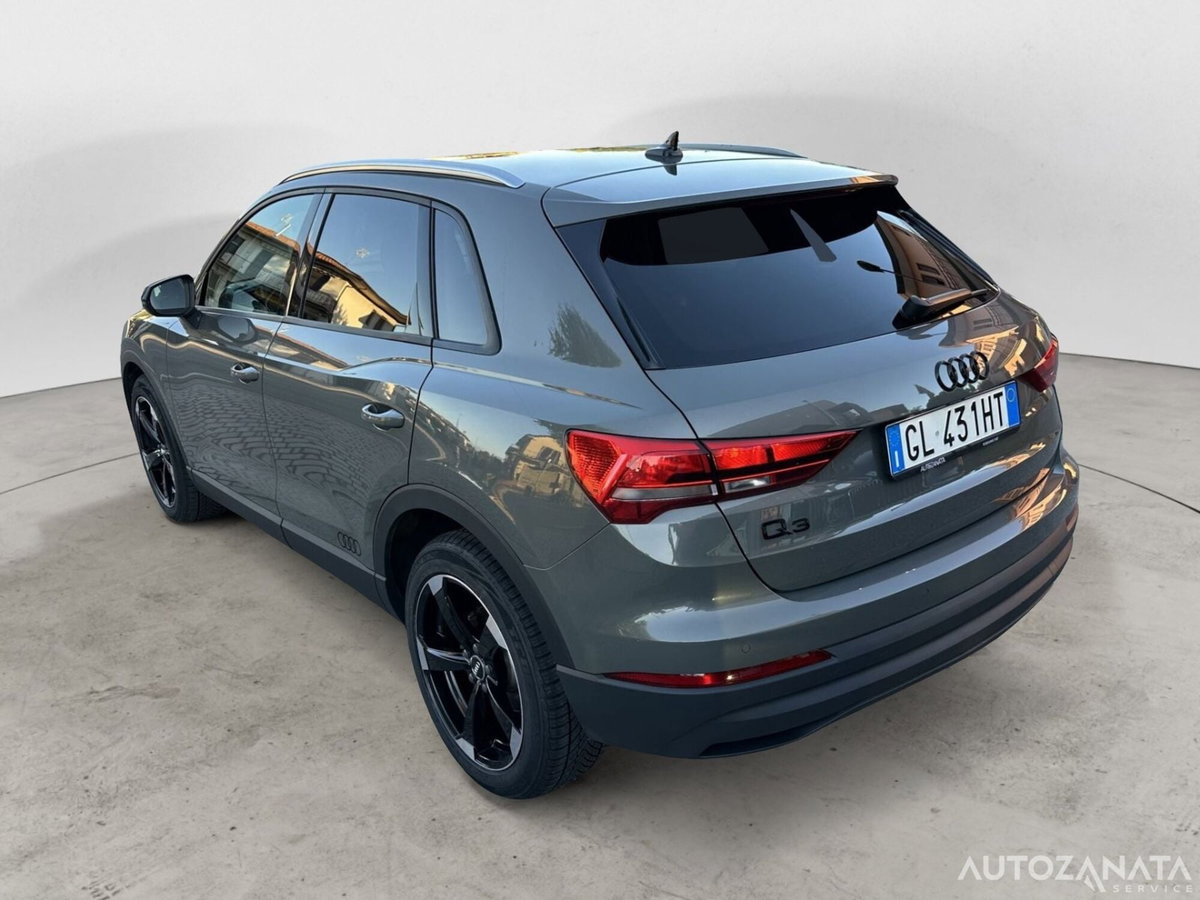 Audi Q3 35 2.0 tdi Business Advanced s-tronic (5)