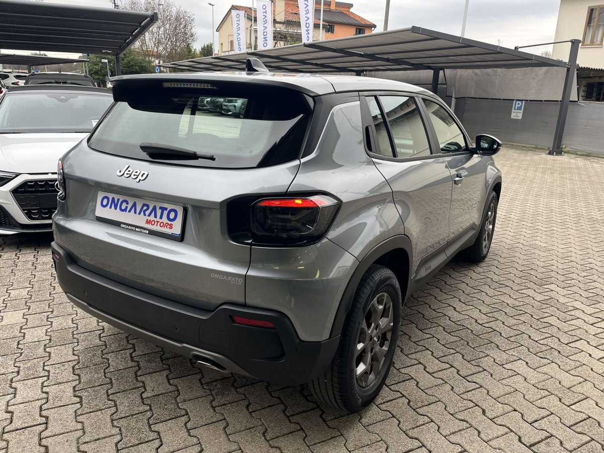 Jeep Avenger 1.2 turbo Altitude fwd 100cv (5)