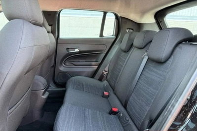 Jeep Avenger 1.2 turbo e-hybrid mhev Longitude fwd 110cv edct6 (8)