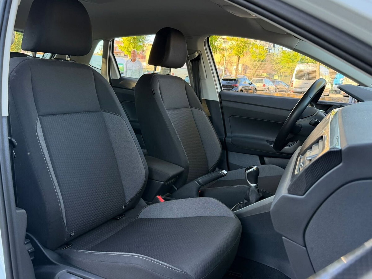 Volkswagen Polo 1.0 EVO (8)