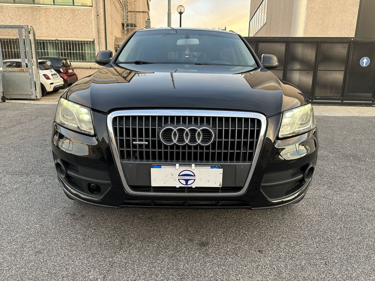 Audi Q5 2.0 TDI 170 CV quattro (2)