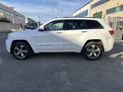 Jeep Grand Cherokee 3.0 V6 CRD 250 CV Multijet II Overland (3)