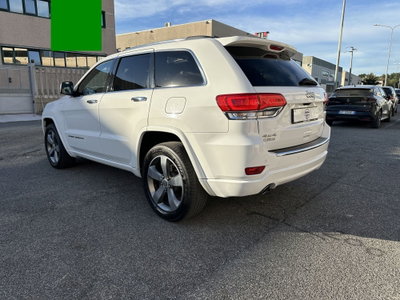 Jeep Grand Cherokee 3.0 V6 CRD 250 CV Multijet II Overland (4)