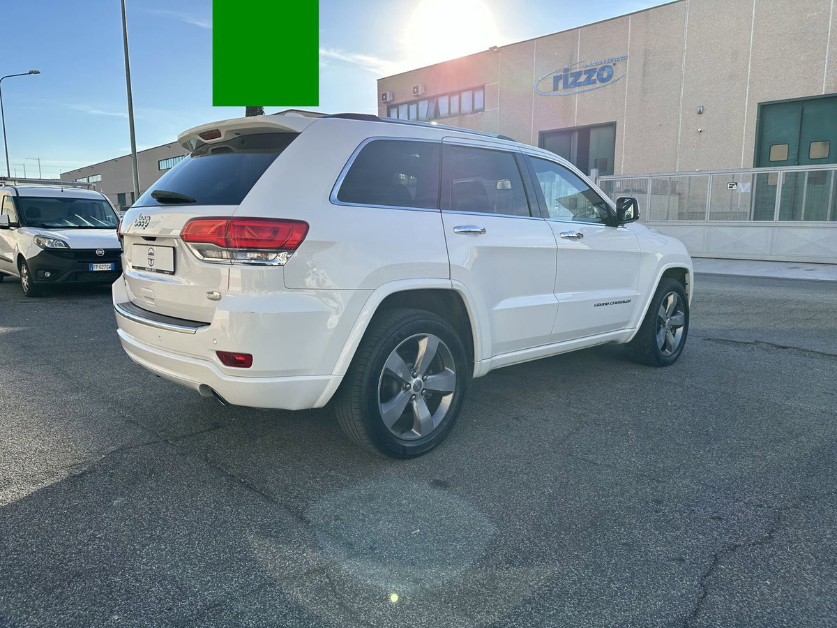 Jeep Grand Cherokee 3.0 V6 CRD 250 CV Multijet II Overland (6)
