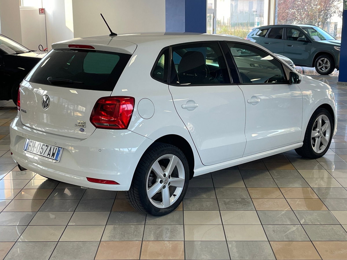 Volkswagen Polo 1.4 TDI 90 CV 5p. Highline BlueMotion Technology (4)