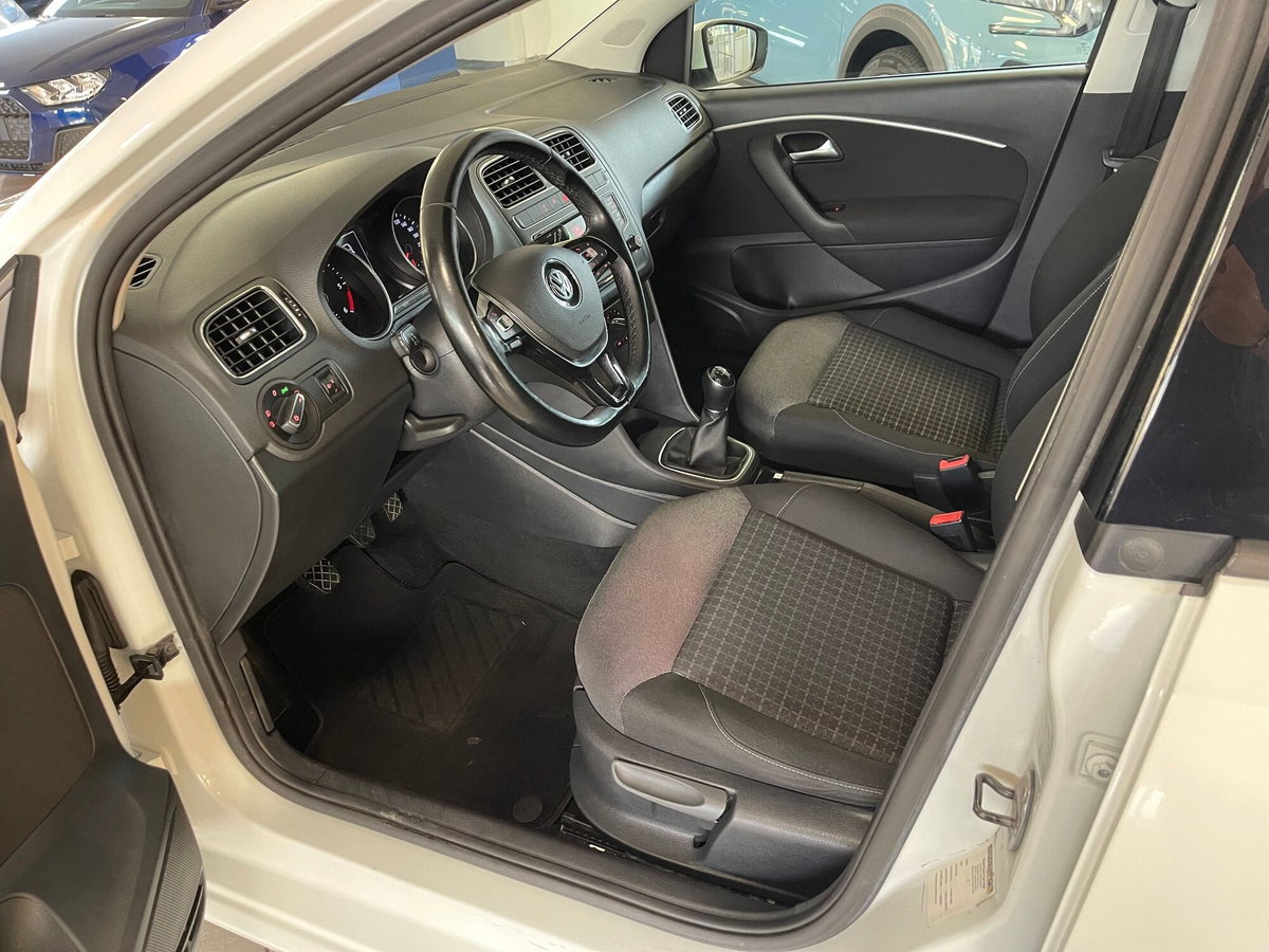 Volkswagen Polo 1.4 TDI 90 CV 5p. Highline BlueMotion Technology (5)