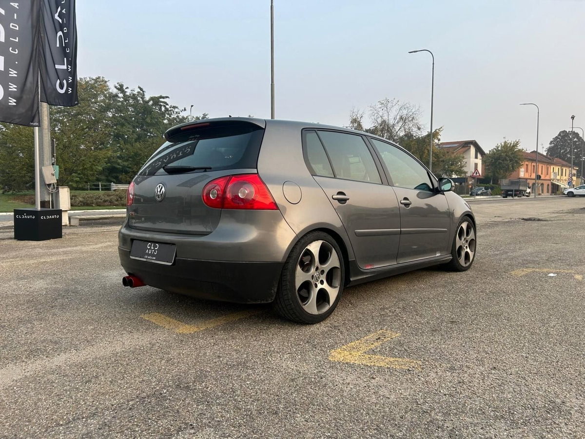 Volkswagen Golf 2.0 16V TFSI 5p. DSG GTI (4)