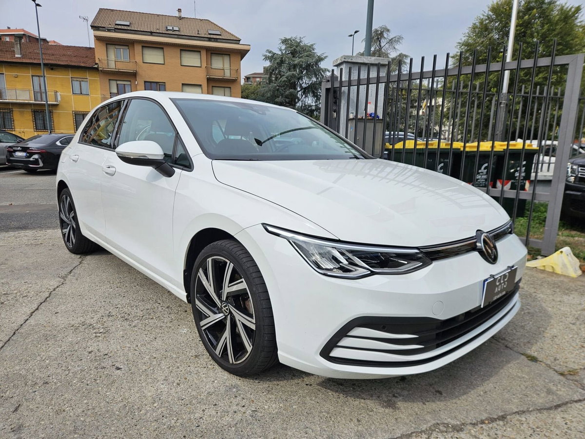 Volkswagen Golf 1.5 eTSI 130 CV EVO ACT DSG Life (3)