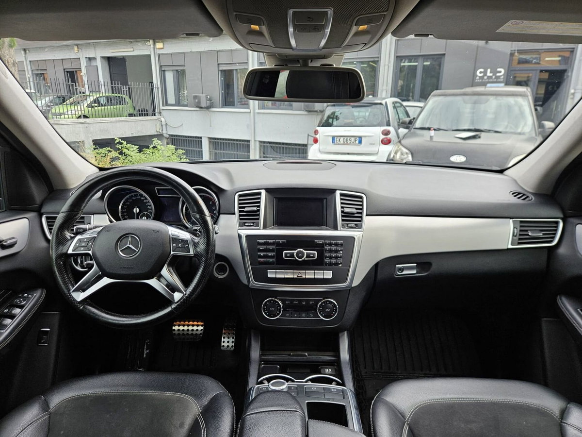 Mercedes-Benz Classe ML 250 BlueTEC 4Matic Premium (10)