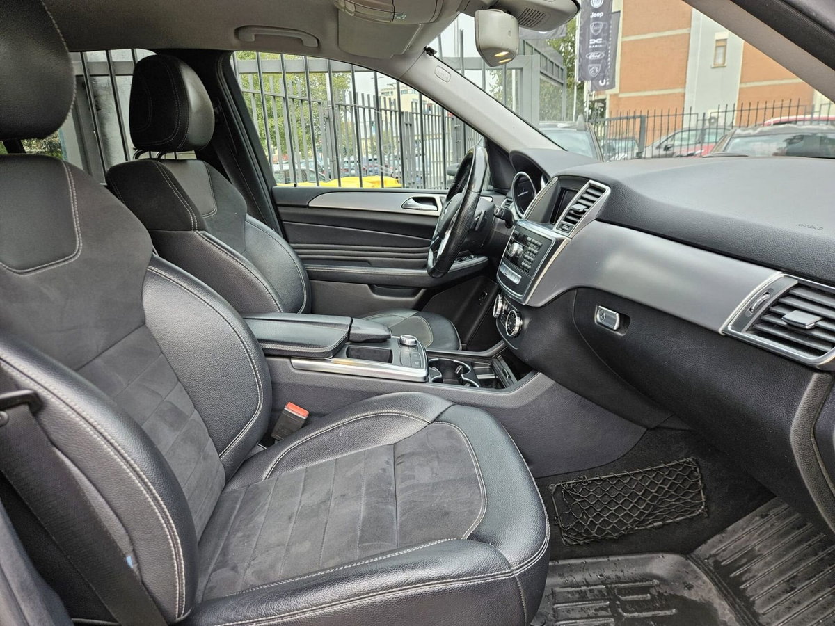 Mercedes-Benz Classe ML 250 BlueTEC 4Matic Premium (11)