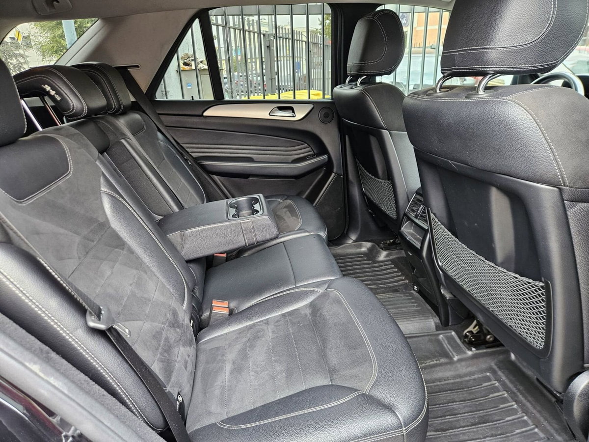 Mercedes-Benz Classe ML 250 BlueTEC 4Matic Premium (12)