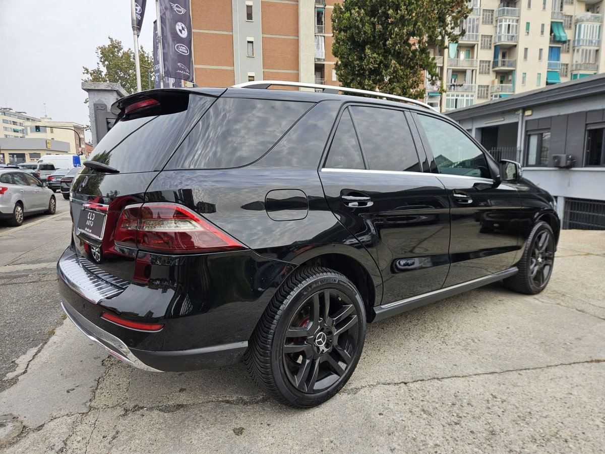 Mercedes-Benz Classe ML 250 BlueTEC 4Matic Premium (4)
