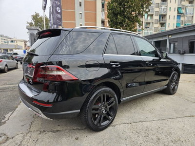Mercedes-Benz Classe ML 250 BlueTEC 4Matic Premium (4)