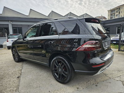 Mercedes-Benz Classe ML 250 BlueTEC 4Matic Premium (6)