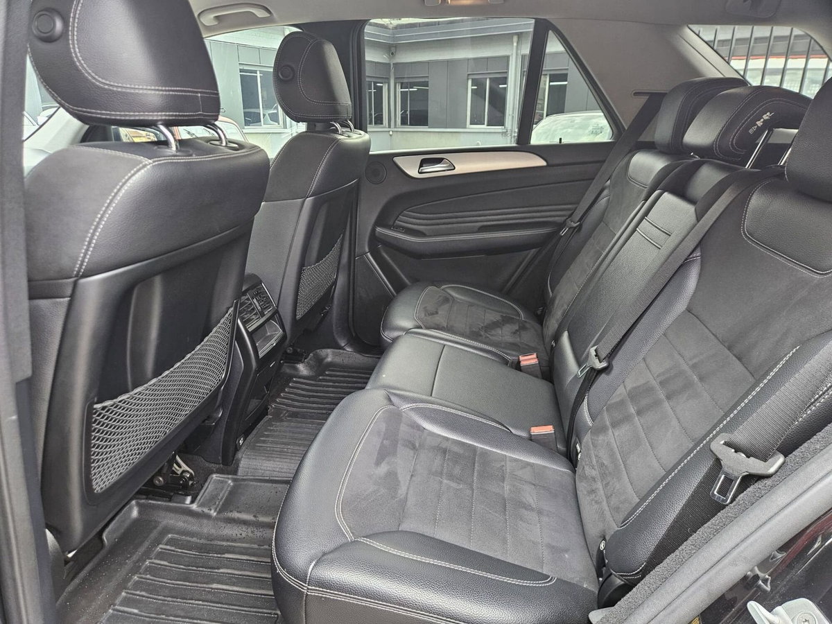Mercedes-Benz Classe ML 250 BlueTEC 4Matic Premium (9)