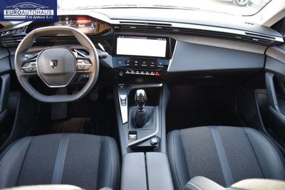 Peugeot 308 SW BlueHDi 130 S&S Allure Pack (7)