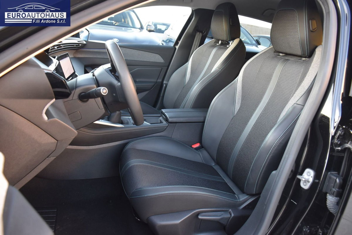 Peugeot 308 SW BlueHDi 130 S&S Allure Pack (8)