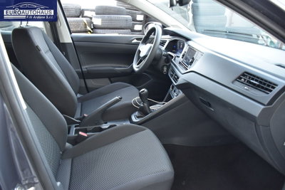 Volkswagen Taigo 1.0 tsi Life 95cv (16)