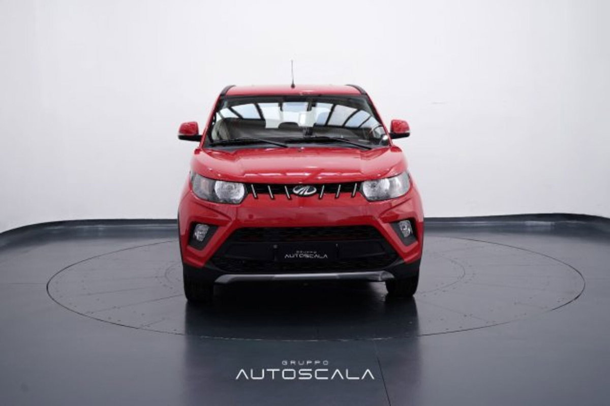 Mahindra KUV100 1.2 K8 m-bifuel (2)