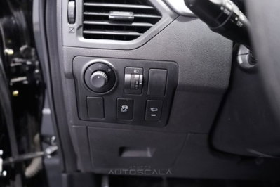Mahindra KUV100 1.2 K8 m-bifuel (12)