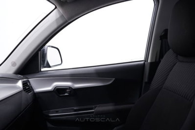 Mahindra KUV100 1.2 K8 m-bifuel (19)