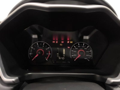 Mahindra KUV100 1.2 K8 m-bifuel (11)