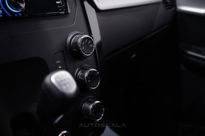 Mahindra KUV100 1.2 K8 m-bifuel (13)