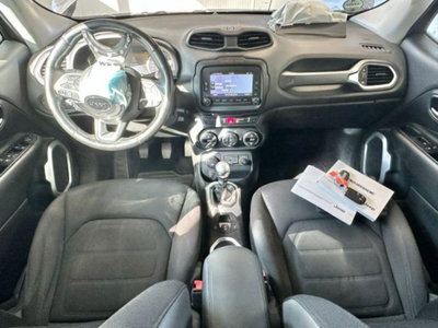 Jeep Renegade 2.0 Mjt 140CV 4WD Active Drive Limited (14)