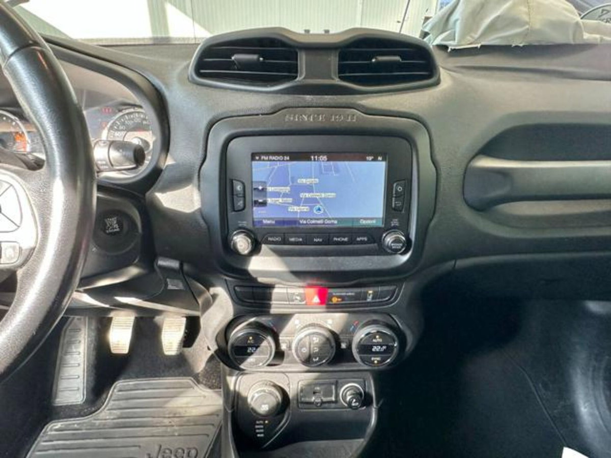 Jeep Renegade 2.0 Mjt 140CV 4WD Active Drive Limited (16)