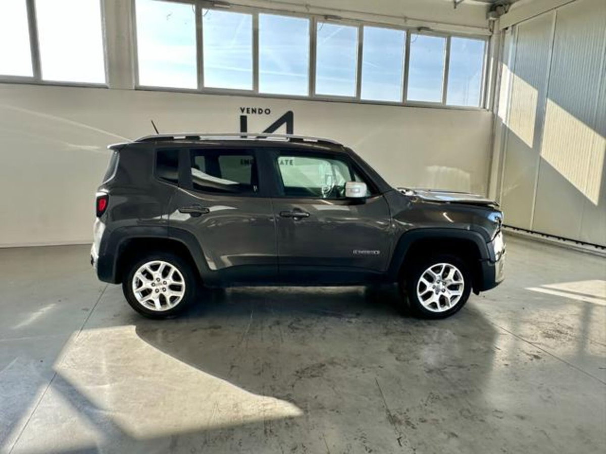 Jeep Renegade 2.0 Mjt 140CV 4WD Active Drive Limited (8)