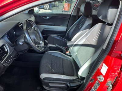 Kia Stonic 1.0 T-GDi 120 CV Energy (12)