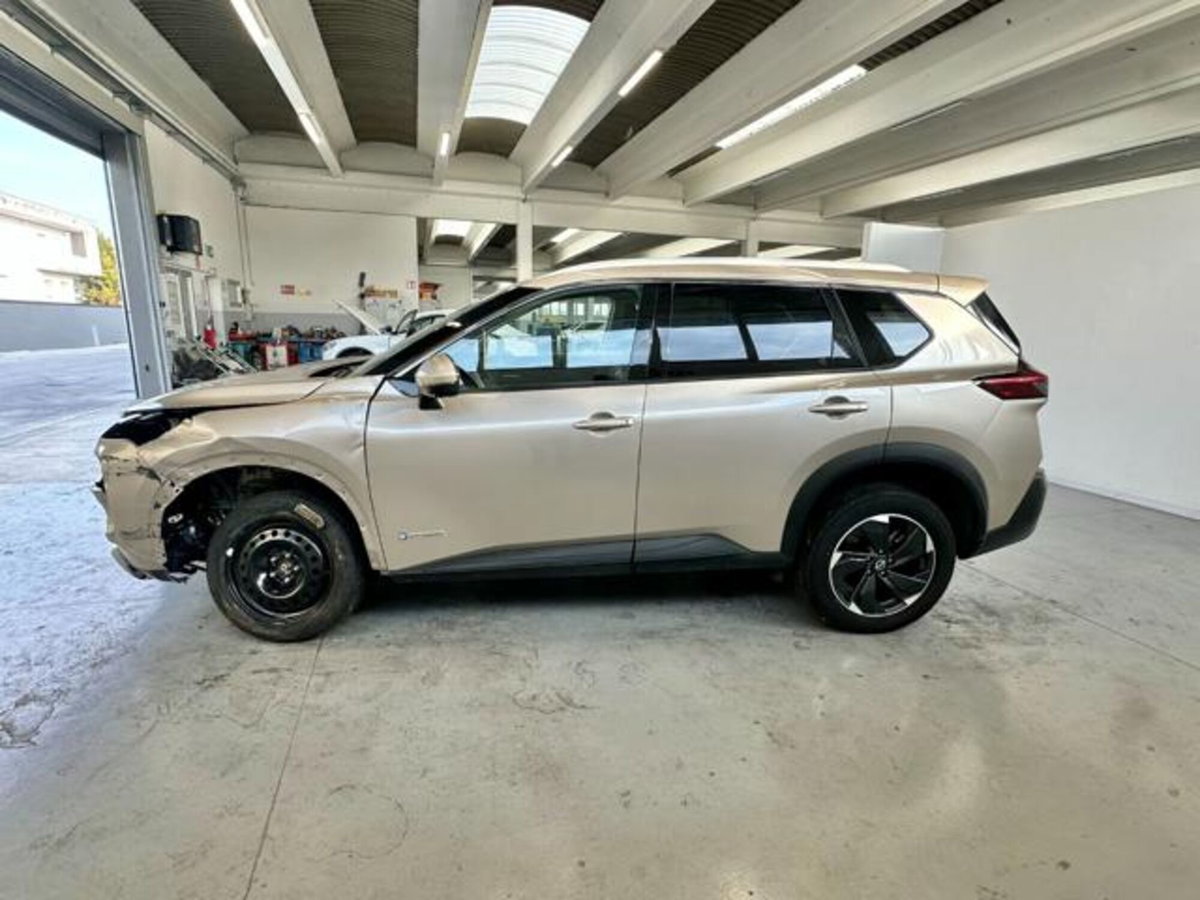 Nissan X-Trail 1.5 e-power N-Connecta e-4orce 4wd auto (4)