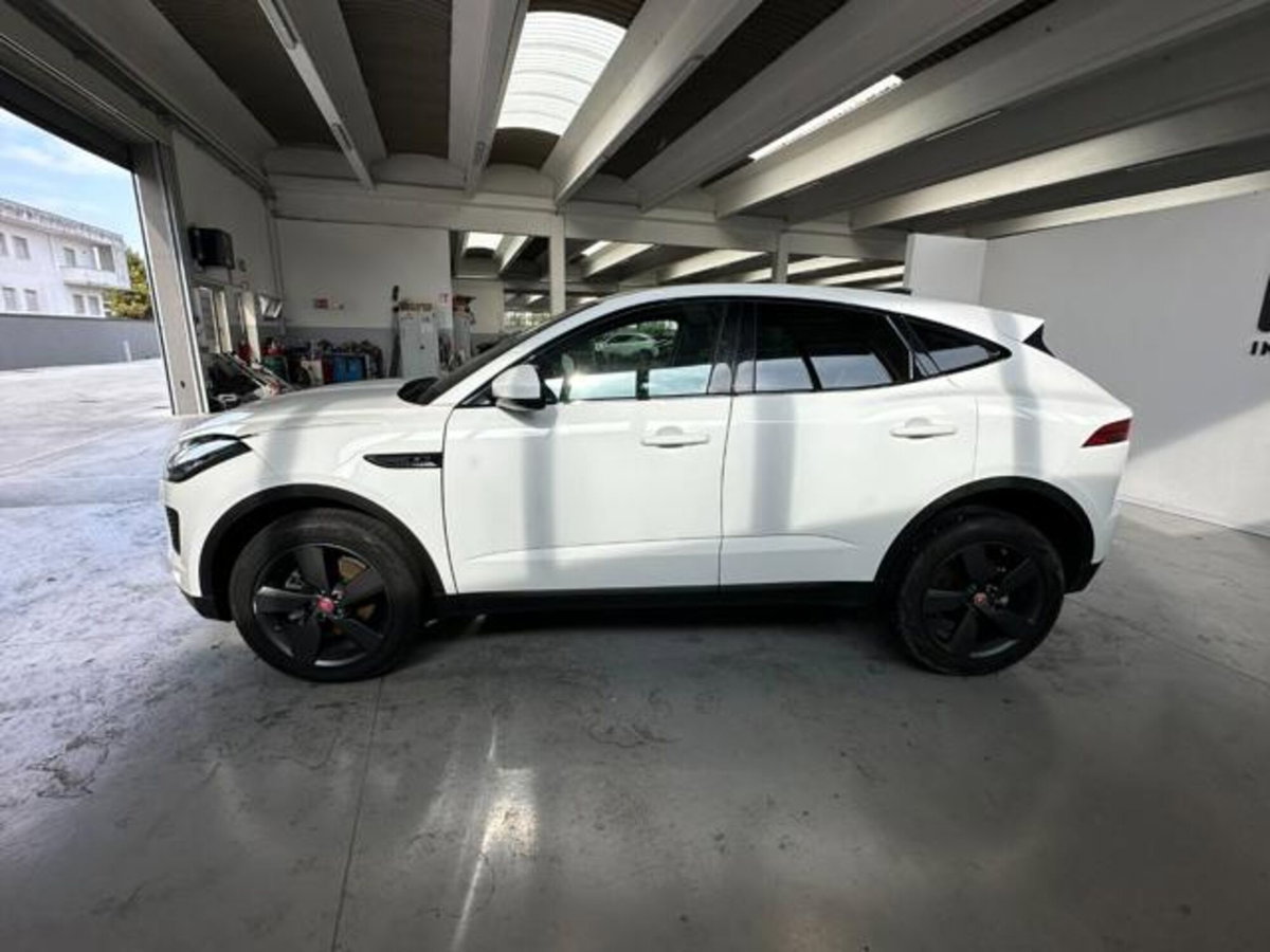 Jaguar E-Pace 2.0D 150 CV AWD aut. S (4)