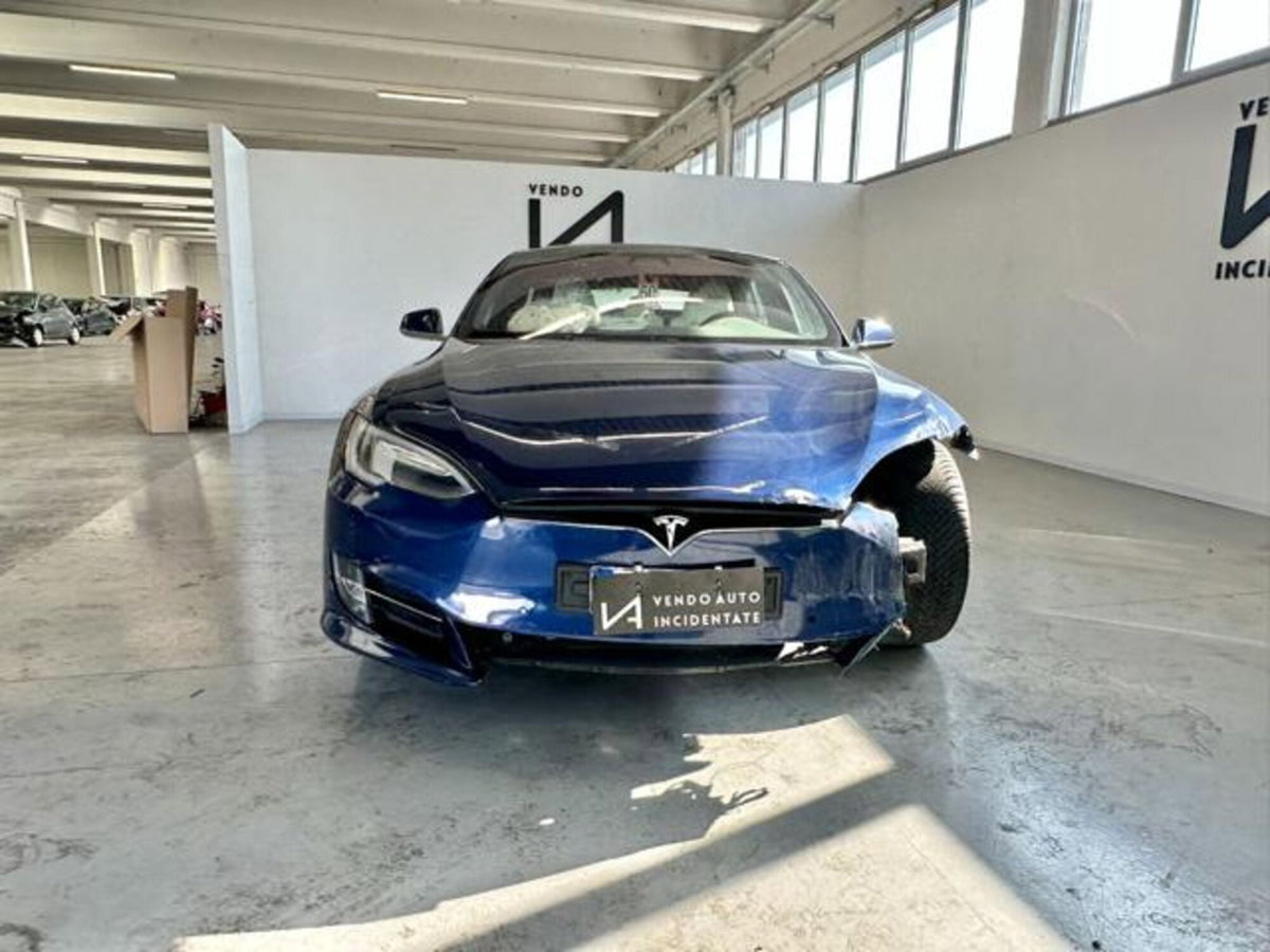 Tesla Model S Model S 100kWh All-Wheel Drive (2)
