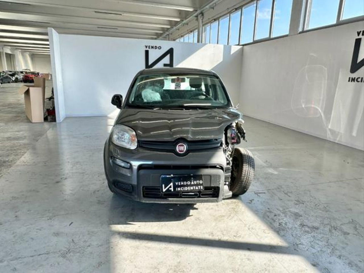 Fiat Panda 1.0 firefly hybrid s&s 70cv 5p.ti (2)