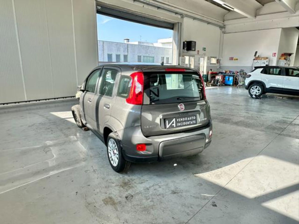 Fiat Panda 1.0 firefly hybrid s&s 70cv 5p.ti (5)