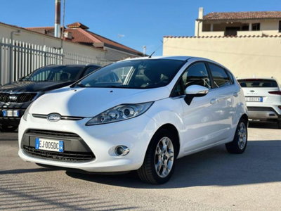 Ford Fiesta 1.6 TDCi 95 CV 5p. Titanium usata