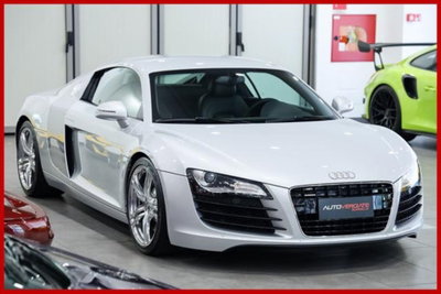 Audi R8 Coupé 4.2 V8 FSI quattro (3)