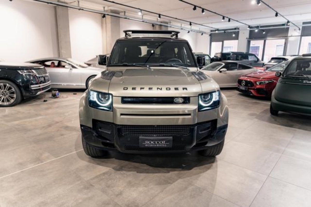 Land Rover Defender 90 3.0d i6 mhev X-Dynamic SE awd 250cv auto (2)
