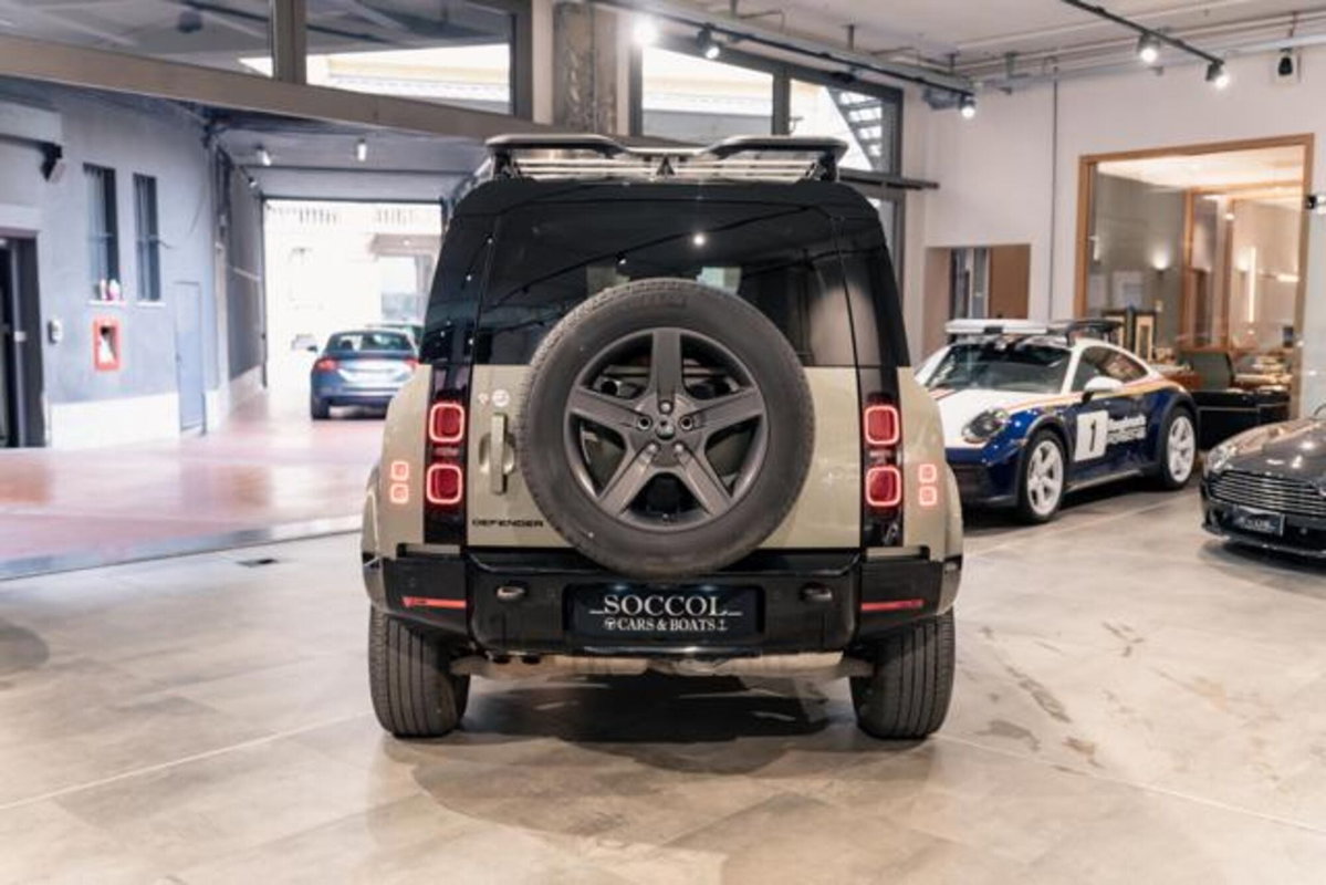 Land Rover Defender 90 3.0d i6 mhev X-Dynamic SE awd 250cv auto (5)