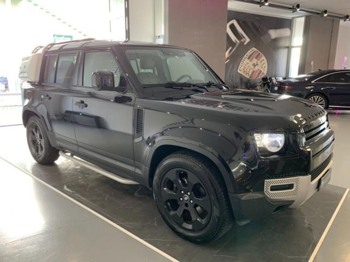 Land Rover Defender 110 2.0 SD4 240CV AWD Auto 72 Yrs. WEB Edition (3)