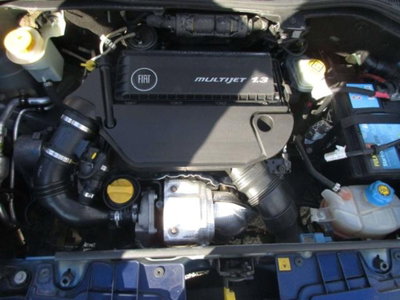 Fiat Qubo 1.3 MJT 95 CV Dynamic (14)